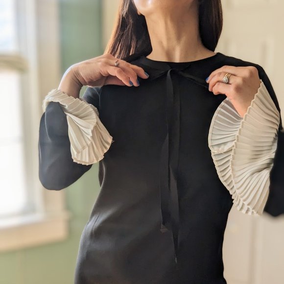 Nannette Dresses & Skirts - Nanette by Nanette Lepore Black Mini Dress with Cream Pleated Sleeves